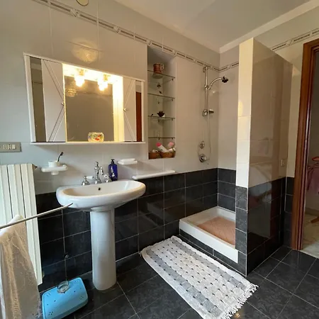 Vista Castello Homestay *