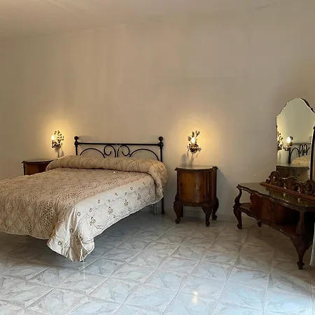 Vista Castello Homestay *